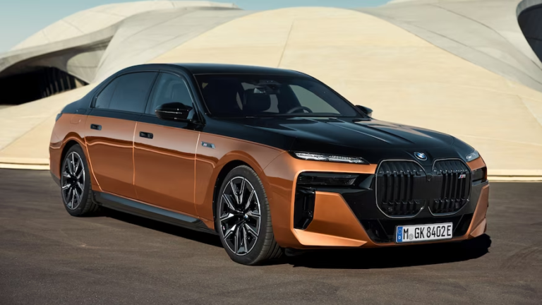 2025 BMW i7