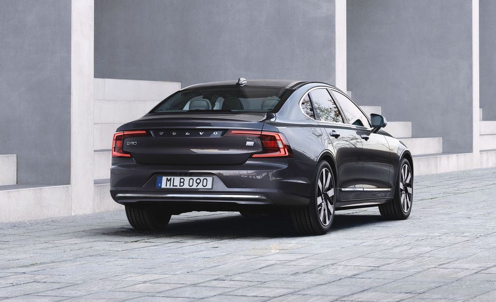 The 2025 Volvo S90 Will Define Luxury and Sustainability